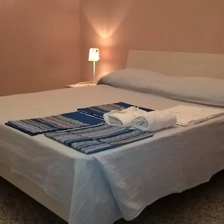 Casetta Stazione شقة *